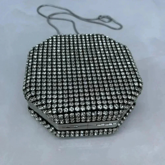 Zara Womens Bloggers Favorite Minaudiere Rhinestone Bag Silver Size 6"x6" - Picture 10 of 16